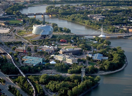 Manitoba Pauses Intake of Employer Services Applications,  What You Need to Know (July 2025)